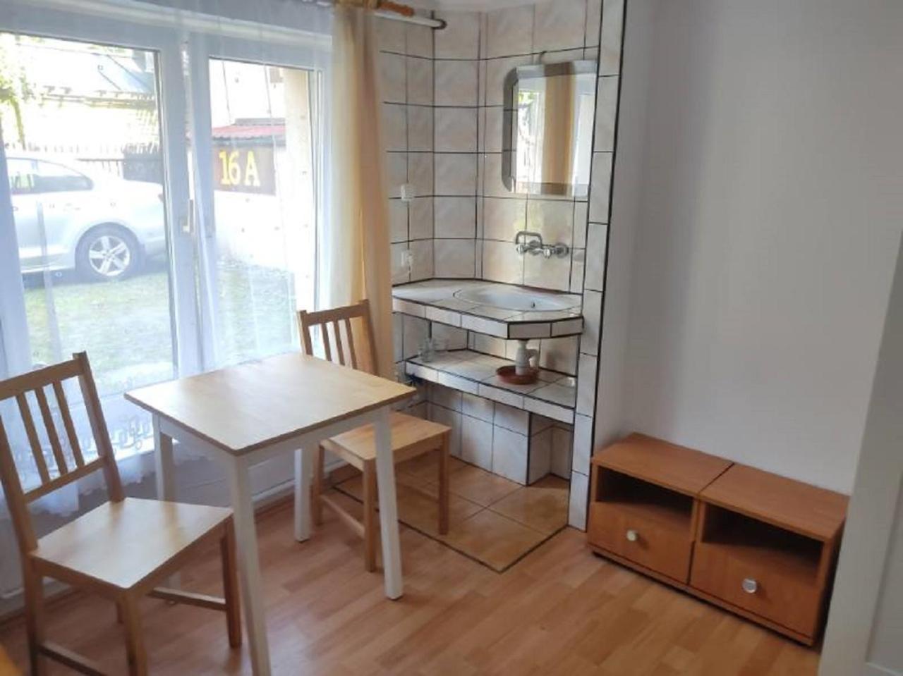 Domki I Pokoje Blisko Morza Leba Exterior photo
